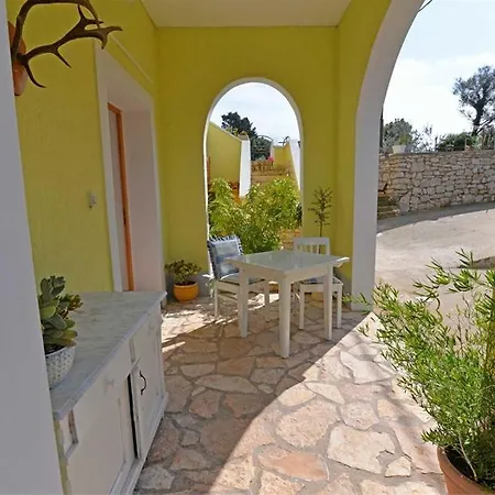 アパート Roberto 4